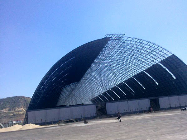 盘锦桶壳螺栓球网架工程